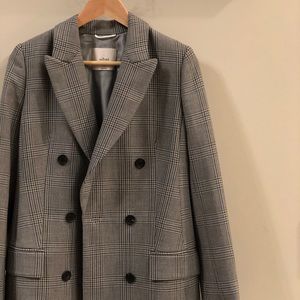 Wilfred Jackets & Coats - Aritzia Wilfred Margaux Blazer - Size 4 Wilfred Jackets & Coats - Aritzia Wilfred Margaux Blazer - Size 4